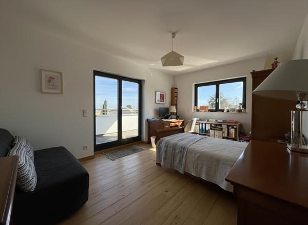 Maison Verrieres Le Buisson 7 pièce(s) 182.7 m2