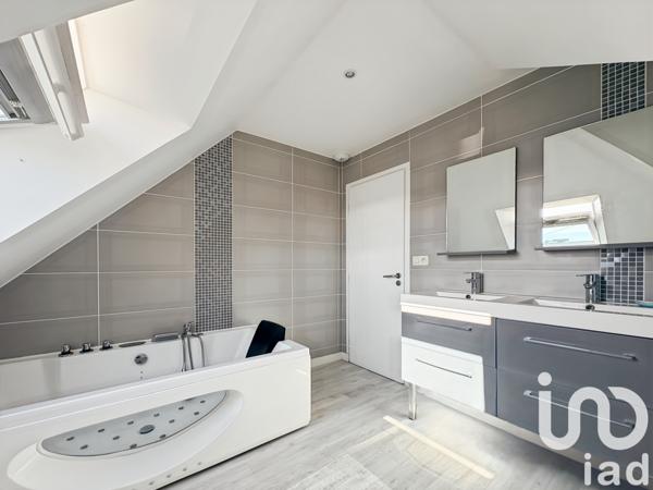 Maison à vendre 7 pièces 137 m² Plouhinec