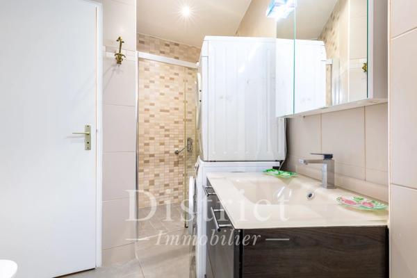 # Appartement – 51m² – Paris 8ème