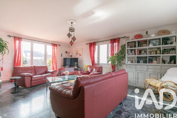 Maison à vendre 6 pièces 180 m² Pontault-Combault