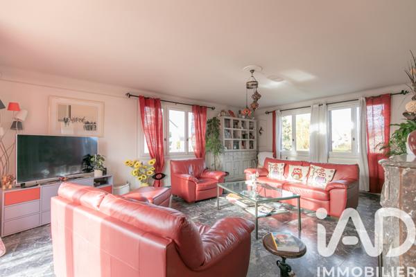 Maison à vendre 6 pièces 180 m² Pontault-Combault