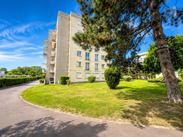 Appartement Sucy En Brie 2 pièce(s) 45.41 m2