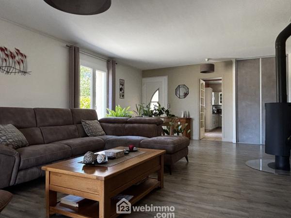 Maison 151 m² à Chasseneuil-du-Poitou 86360