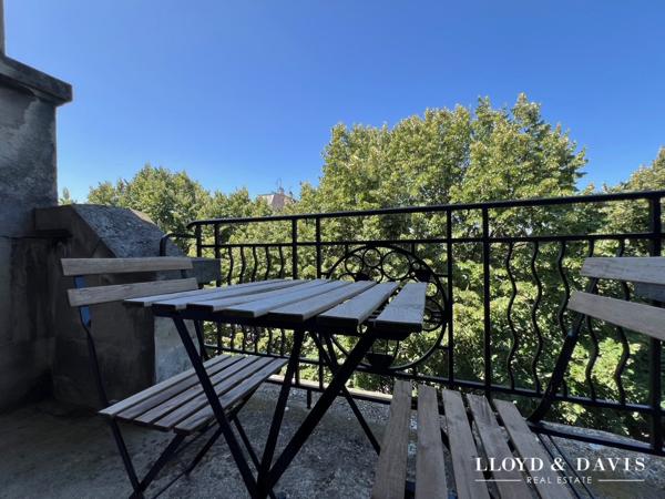 À louer – Appartement T3 meublé de standing avec balcon – Place d’Erlon, Reims