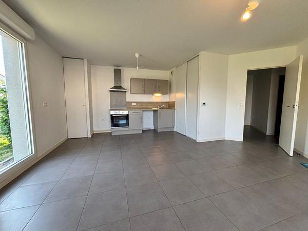 Appartement en rez-de-jardin - ZOLA