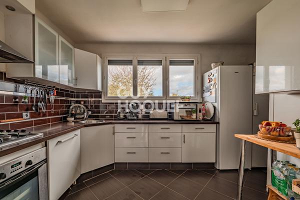 Maison contemporaine 113 m² avec souplex aménagé, jardin et piscine