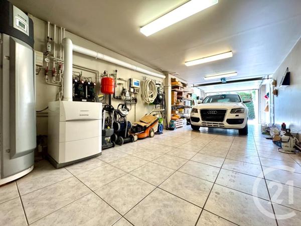 Maison à vendre  10 pièces - 276,25 m2 ST REMY LES CHEVREUSE - 78