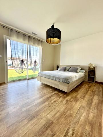 Maison de plain pied récente avec piscine proche Carcassonne