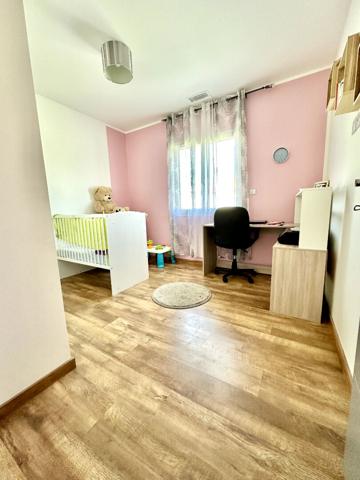 Maison de plain pied récente avec piscine proche Carcassonne