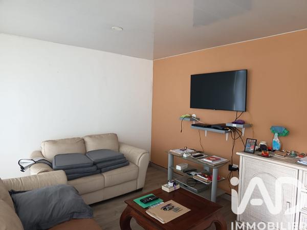 Maison à vendre 8 pièces 239 m² Le Tampon