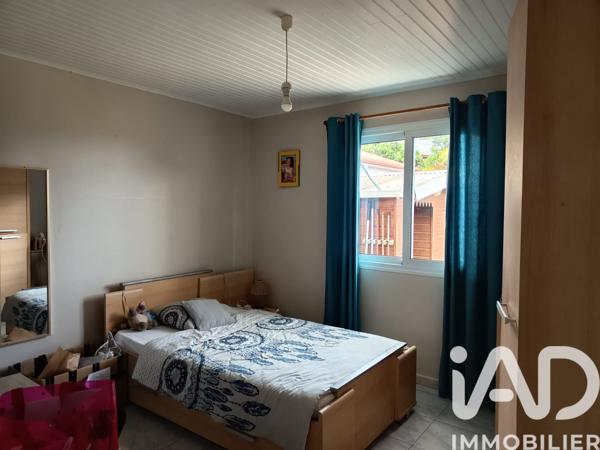Maison à vendre 8 pièces 239 m² Le Tampon