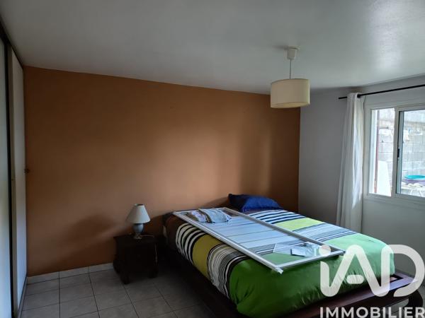 Maison à vendre 8 pièces 239 m² Le Tampon