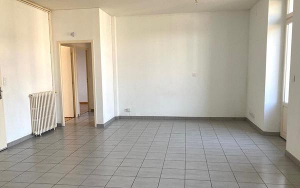 Appartement à louer    4 pièces •  Périgueux