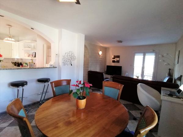 Maison 6 pièce(s) 4 chambre(s) 140 m²
