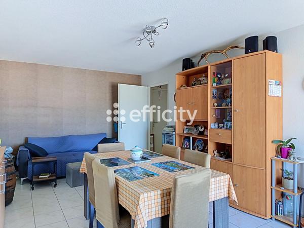 Appartement
         3 pièces
        - 55 m² Exclusivité 170 000 € *