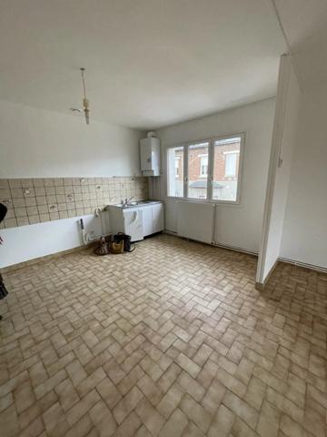 Location Appartement 3 pièces 85 m2 à Saint-Quentin