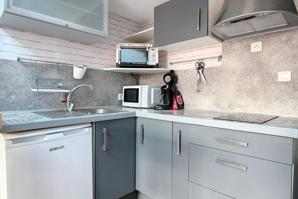 STUDIO COIN NUIT RUEIL-MALMAISON MONT-VALERIEN DUPLEX AVEC TERRASSE