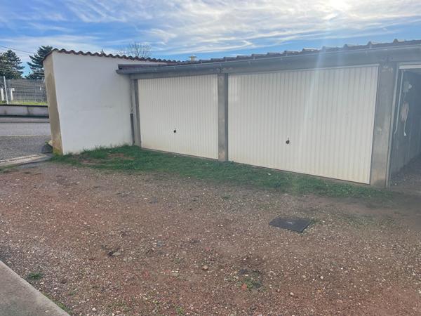 Maison Craponne 5 pièce(s), jardin, beau potentiel