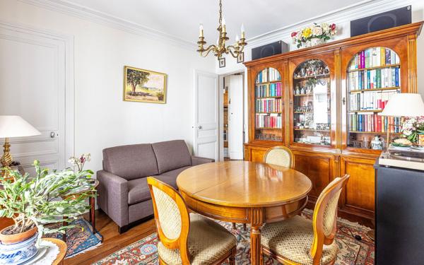 Appartement à vendre    2 pièces • 33,65 m2 Paris 6