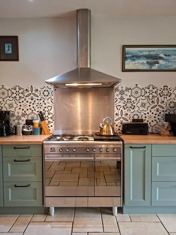 Propriété Corps de Ferme, 3 batisses en pierre, Batiments agricoles, gite & habitation de Qualité, proche LE PERCHE, ALENCON, 2h00 de PARIS, 45 Min LE MANS, 1h CAEN