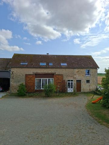 Propriété Corps de Ferme, 3 batisses en pierre, Batiments agricoles, gite & habitation de Qualité, proche LE PERCHE, ALENCON, 2h00 de PARIS, 45 Min LE MANS, 1h CAEN
