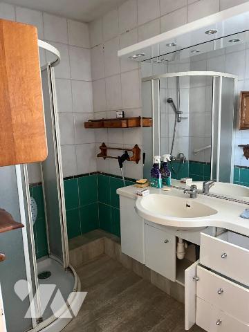 Maison à Vendre à Coutras (33230) en Gironde (33),  dans un quartier avec proximité des commerc...