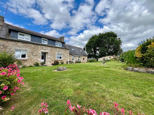 Maison à PLOUARET, 22420 - 5 pièces 150m²