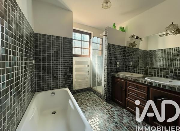 Maison à vendre 4 pièces 101 m² Gattières