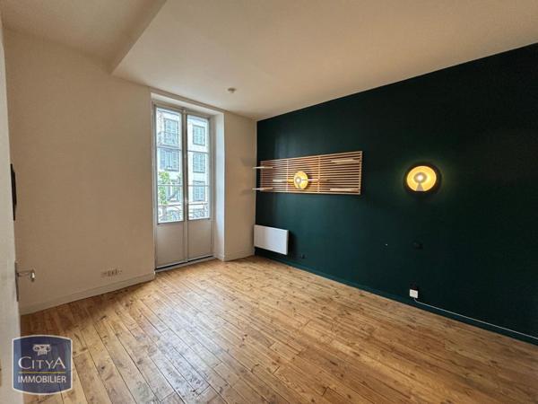 Appartement à louer 2 pièces 27.31m² Clermont-Ferrand (63000)