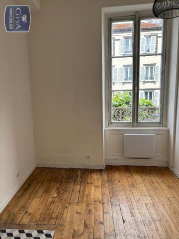 Appartement à louer 2 pièces 27.31m² Clermont-Ferrand (63000)