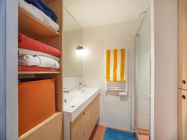 Marseille (13007) Endoume – Saint-Victor : Appartement 2 ch avec terrasse et vue sur la Bonne Mère.