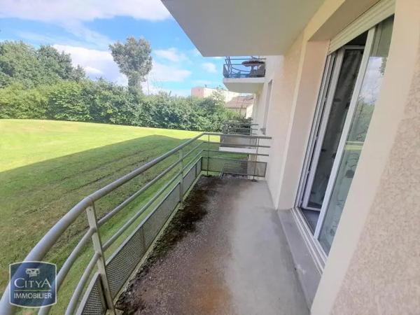 Appartement à louer 2 pièces 53.75m² Montchanin (71210)