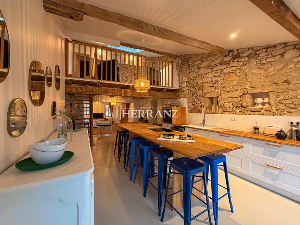 Maison en pierre avec piscine et vue imprenable sur les vignes. Détails des diagnostics énergétiques