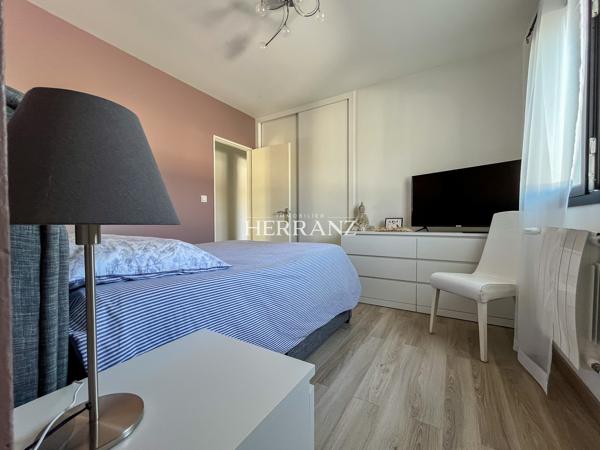 Villenave-d'Ornon – Élégante maison contemporaine de 150 m² avec piscine et jardin paysagé Détails des diagnostics énergétiques