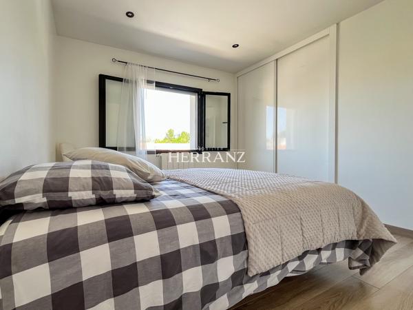 Villenave-d'Ornon – Élégante maison contemporaine de 150 m² avec piscine et jardin paysagé Détails des diagnostics énergétiques