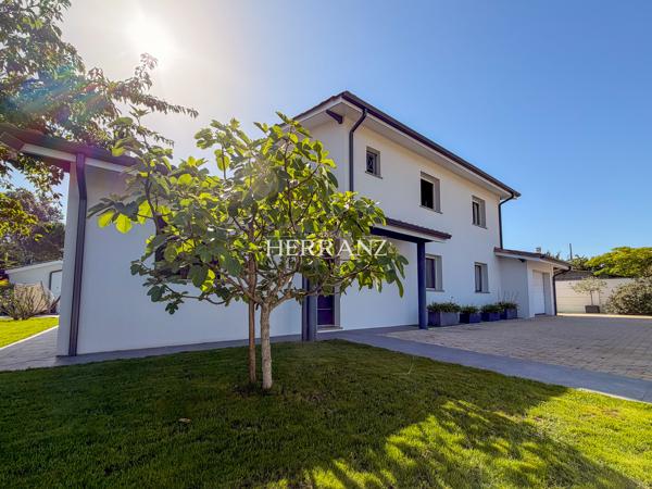 Villenave-d'Ornon – Élégante maison contemporaine de 150 m² avec piscine et jardin paysagé Détails des diagnostics énergétiques