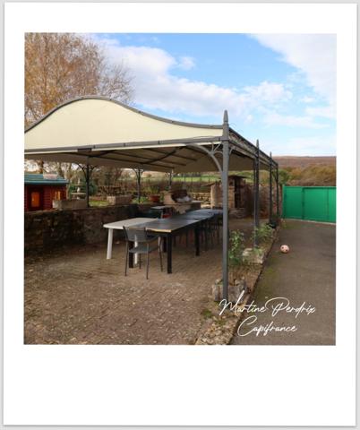 Grande propriété 148 m² + dépendance 220 m² – Terrain 1,4 ha