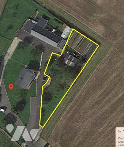 Nous vous proposons à la vente ce terrain à bâtir