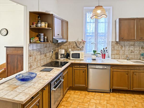 Mas campagne avec jardin et garage