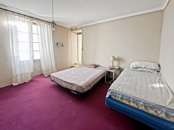 Mas campagne avec jardin et garage