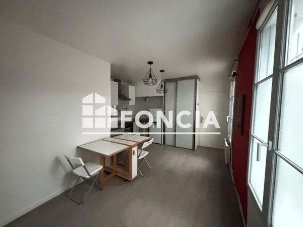 Location Appartement meublé 2 pièces 32.03 m² - Paris 75018