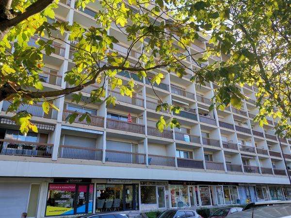 T4 + TERRASSE ET GARAGE