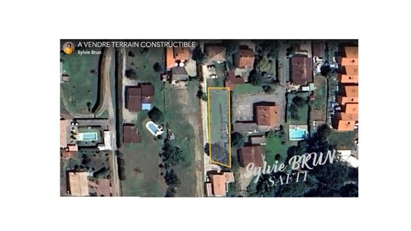 Terrain à bâtir borné d'une superficie de 600 m²
