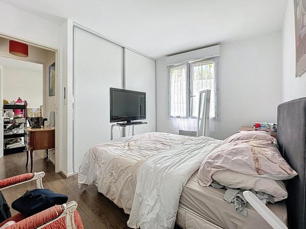 Bel appartement de bon standing sécurisée à deux pas du centre-ville historique