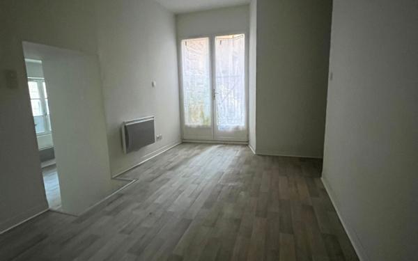 Appartement à vendre    3 pièces • 47,46 m2 Terrasson-Lavilledieu