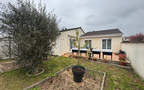 Maison à vendre    5 pièces • 105,64 m2 Chelles