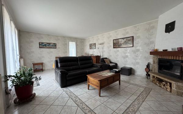 Maison à vendre    5 pièces • 105,64 m2 Chelles