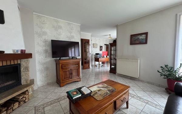Maison à vendre    5 pièces • 105,64 m2 Chelles