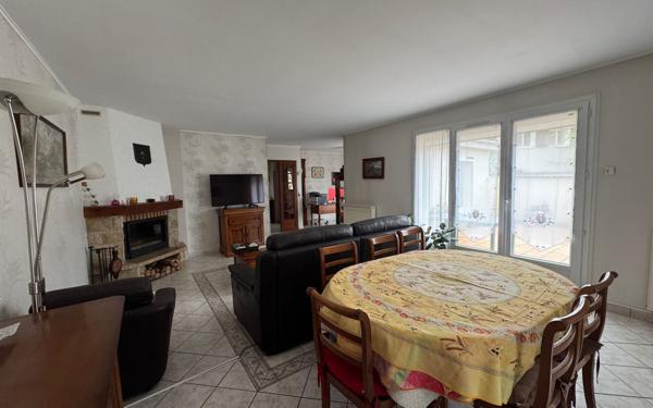 Maison à vendre    5 pièces • 105,64 m2 Chelles