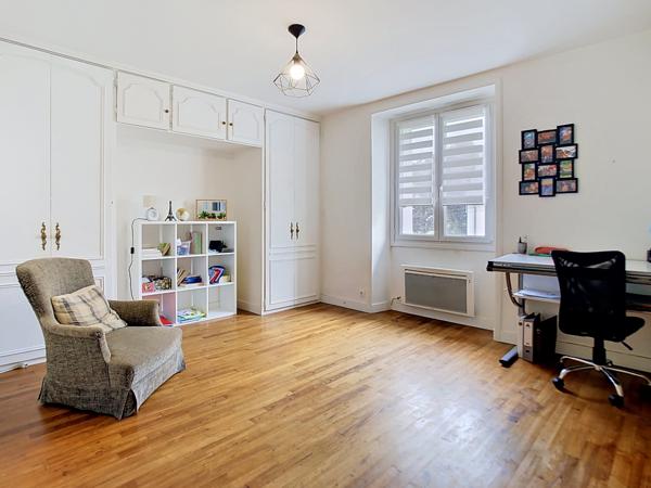 Belle maison familiale avec jardin – Quartier Sainte-Thérèse à Rennes